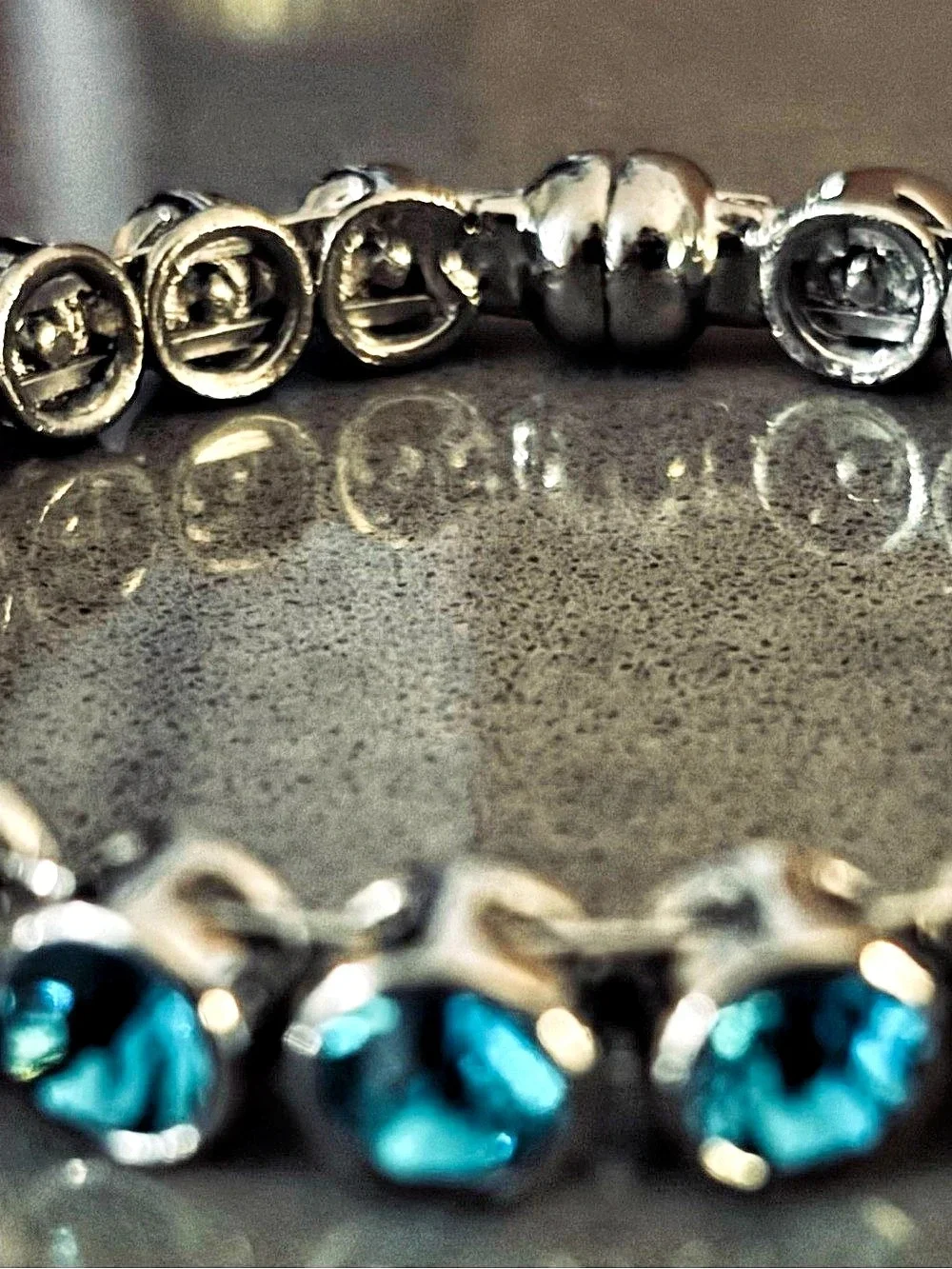 Estate bracelet faceted